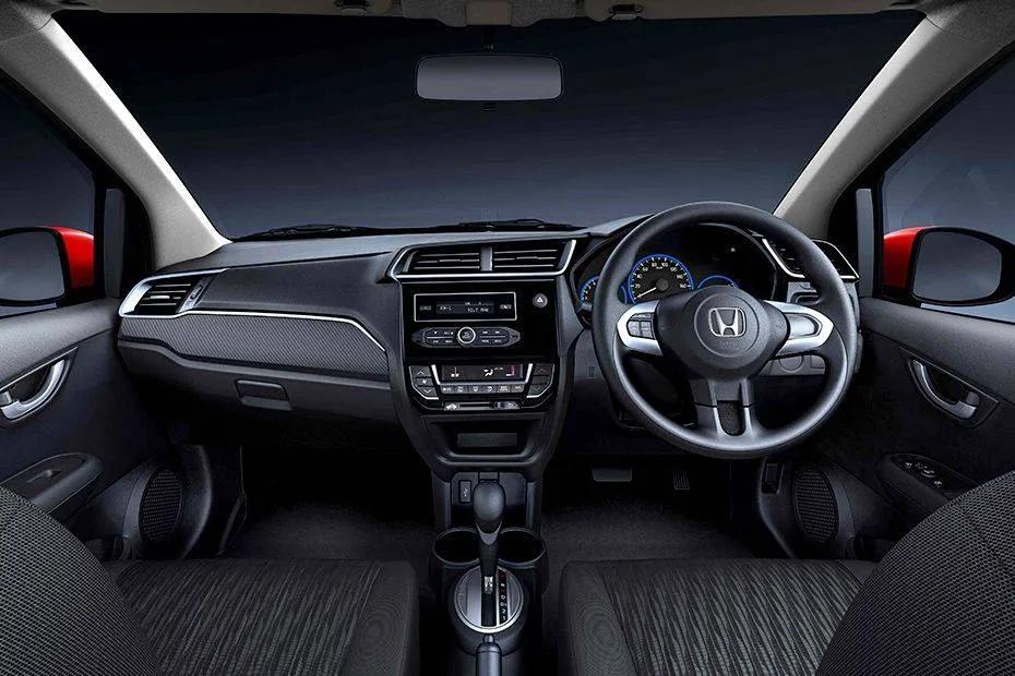 honda-brio-dashboard