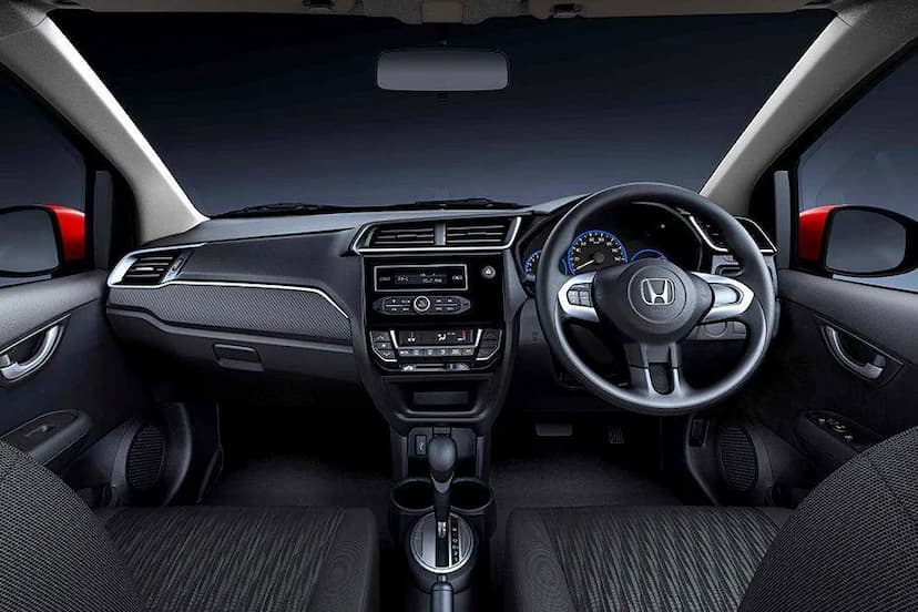 honda-brio-dashboard