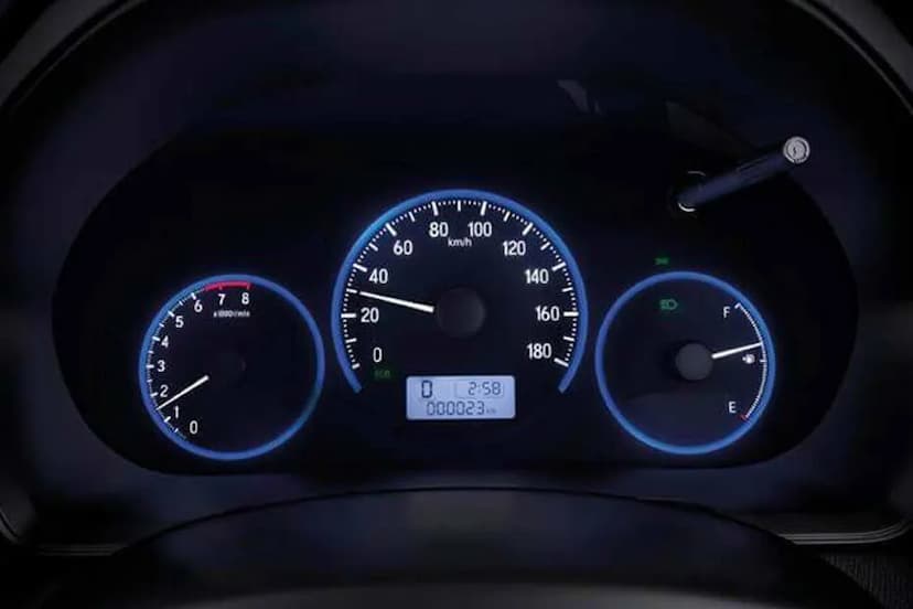 honda-brio-instrument-console