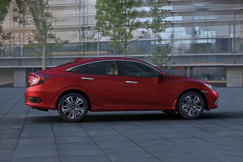 honda-civic-right-view