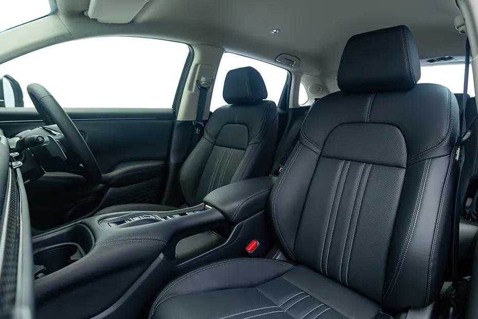 Zr V Fornt Seat