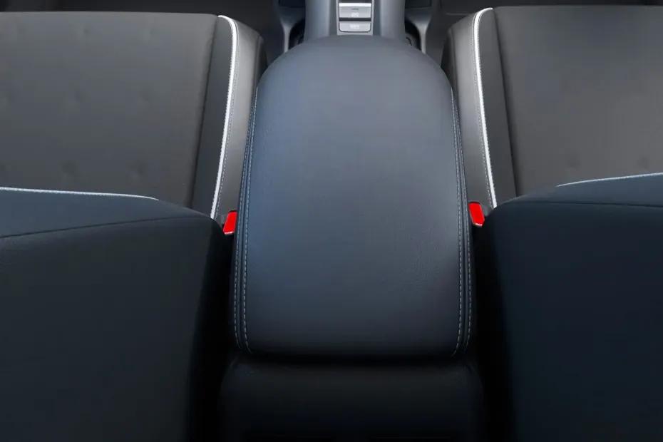 honda-zr-v-front-armrest
