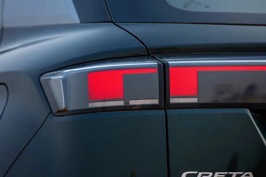 hyundai-creta-connected-taillight