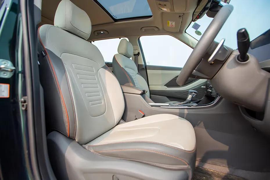 hyundai-creta-driver-seat-door-view