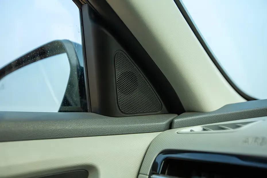 hyundai-creta-front-tweeters