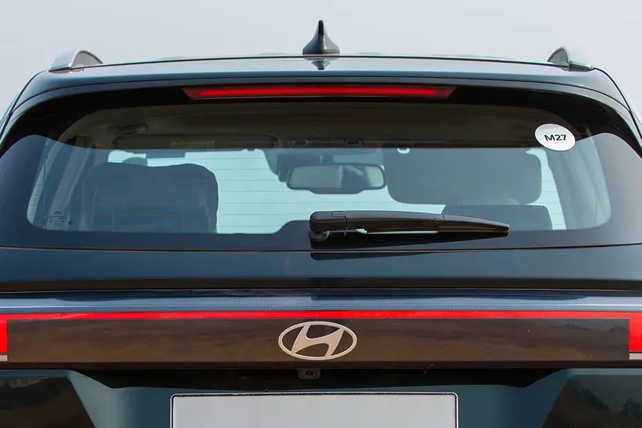 hyundai-creta-rear-windshield
