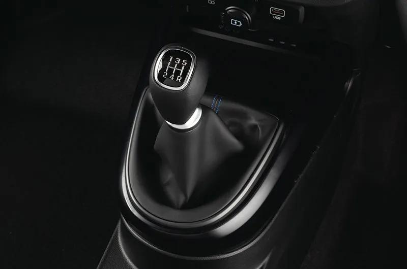 hyundai-exter-gearlever