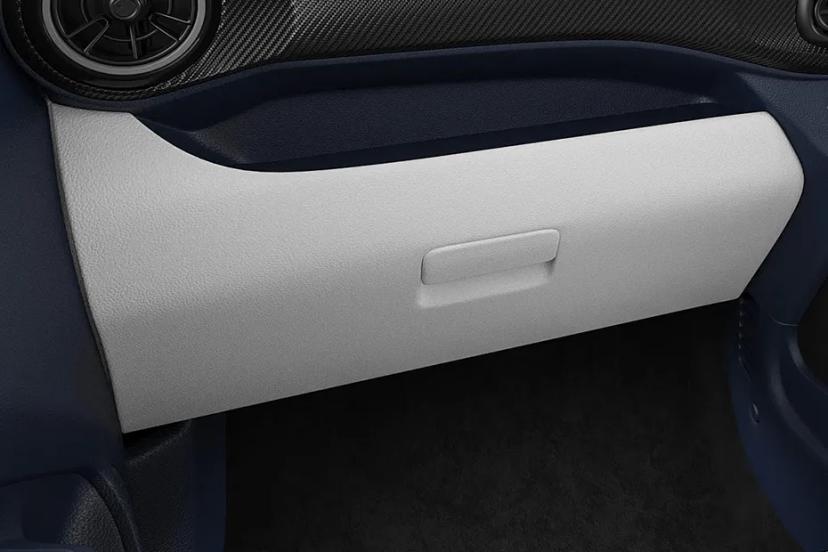 hyundai-exter-glovebox-(closed)