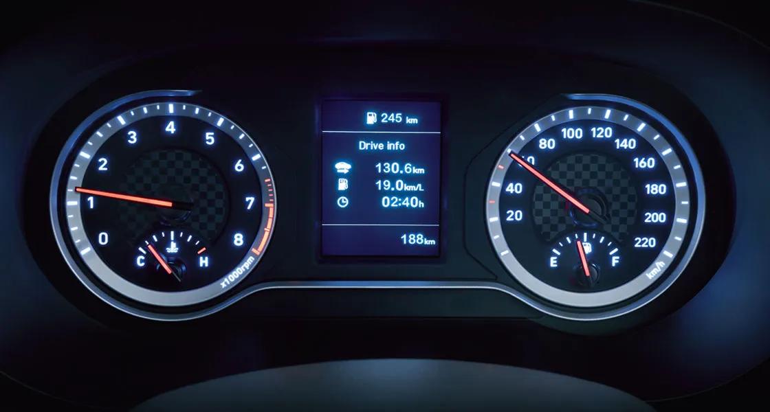hyundai-grand-i10-nois-instrument-console
