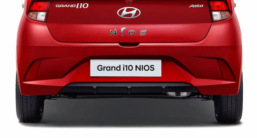 hyundai-grand-i10-nois-rear-bumper
