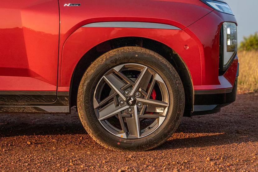 hyundai-venue-n-line-wheel