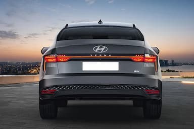 Hyundai Verna