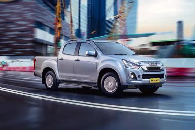 Isuzu S-CAB Z preview 2
