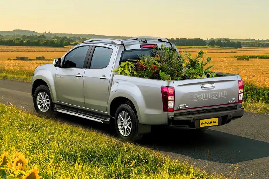 isuzu-s-cab-z-rear-left-view