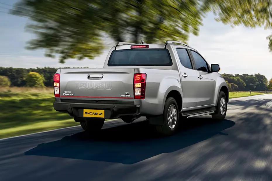 isuzu-s-cab-z-rear-right-view