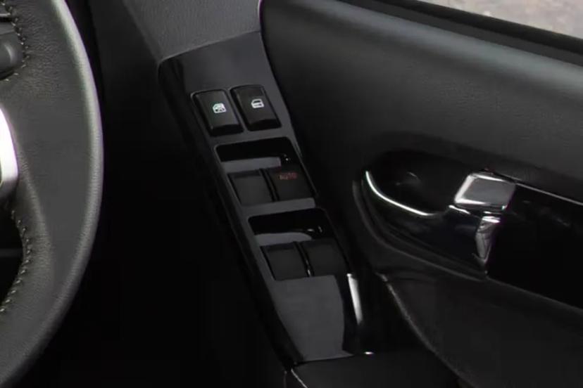 isuzu-v-cross-door-controls