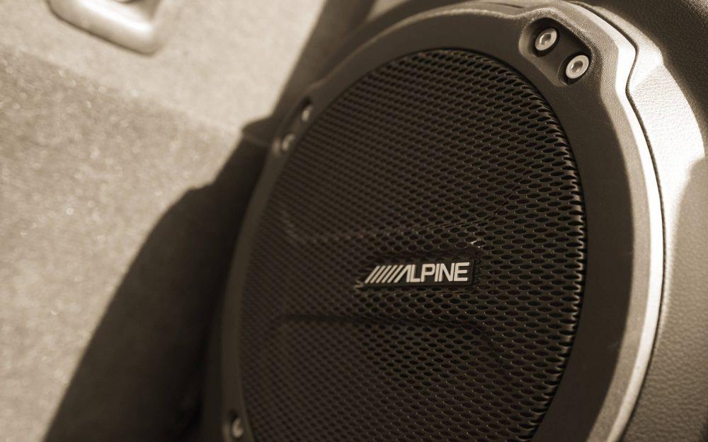 jeep-wragler-speakers
