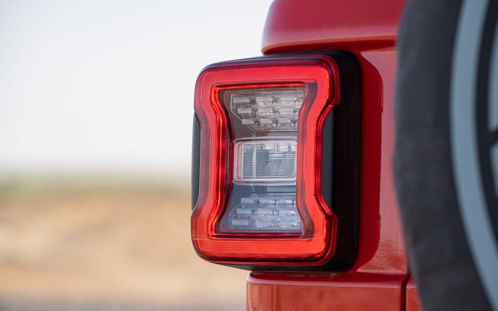 jeep-wragler-tail-lamp