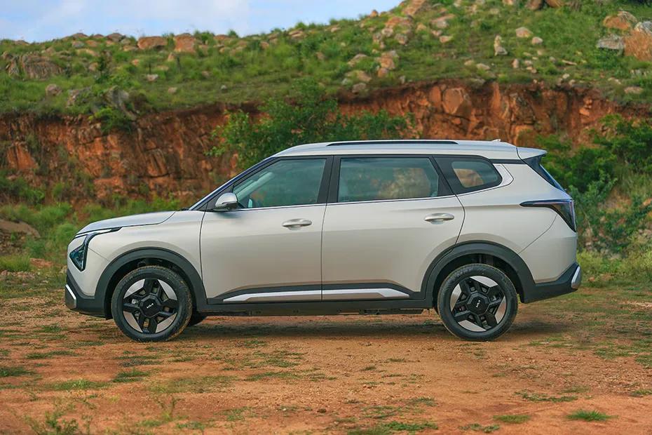 kia-carens-clavis-ev-left-view
