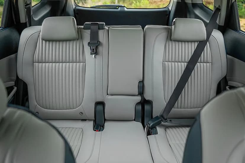 kia-carens-clavis-ev-rear-seat