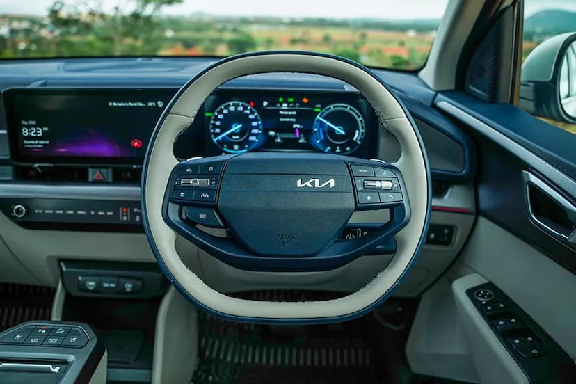 kia-carens-clavis-ev-steering-with-cantrol