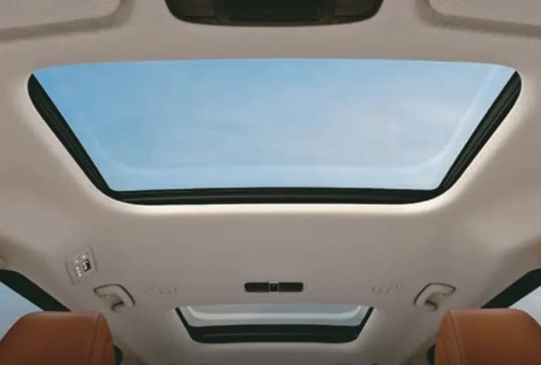 kia-carnival-sunroof