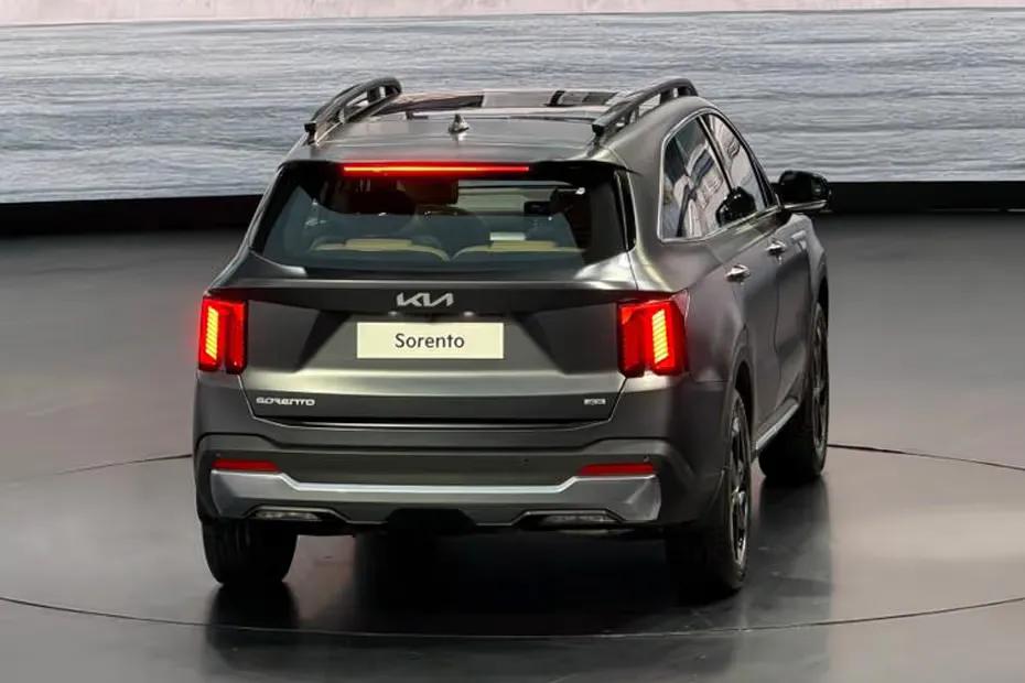 Sorento Rear Right Thired Quarter View