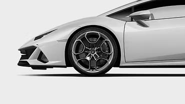 Lamborghini Huracan EVO preview 4