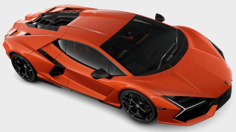lamborghini-revuelto-front-right-view