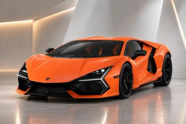 Lamborghini Revuelto preview 1