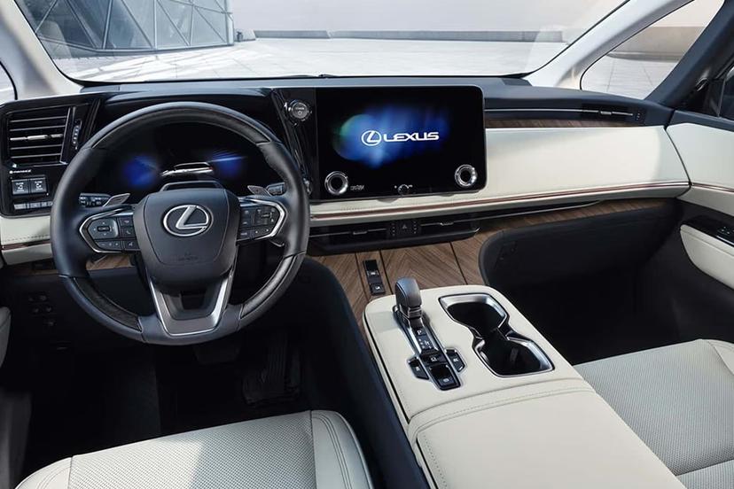 lexus-lm-dashboard