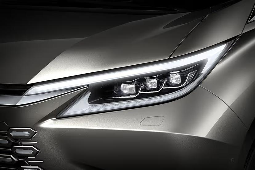 lexus-lm-headlight