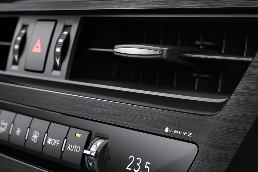 lexus-es-front-ac-vents