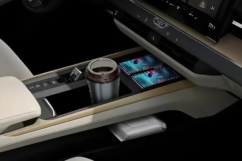 lexus-es-front-cup-holder