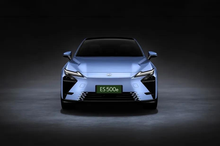 lexus-es-front-view