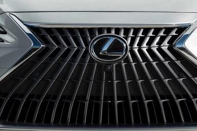 Lexus ES preview 3