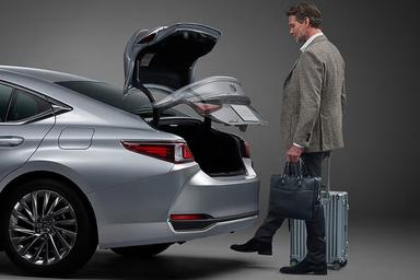 Lexus ES preview 4