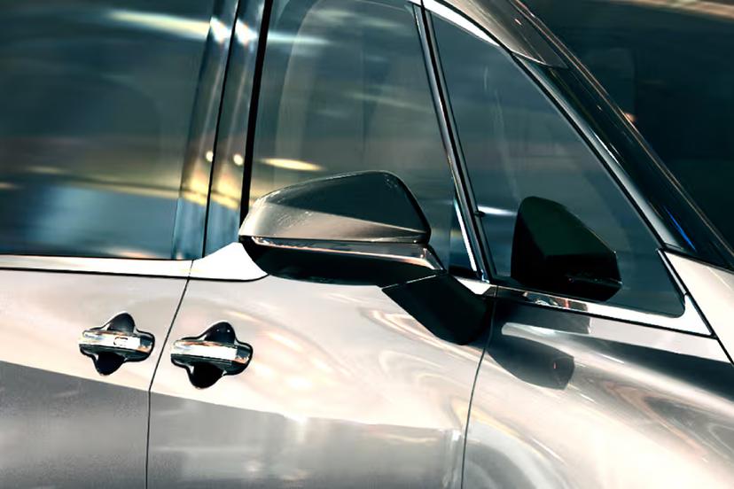 lexus-lm-side-mirror