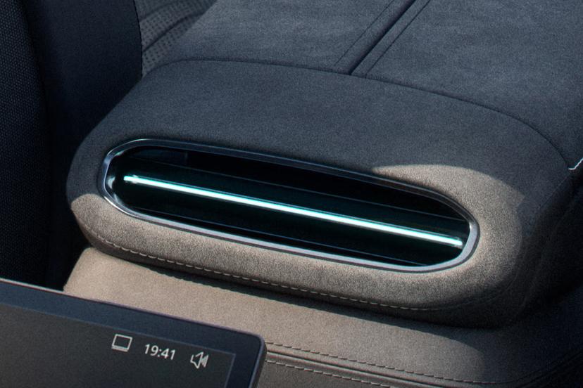 lotus-eletre-rear-ac-vents