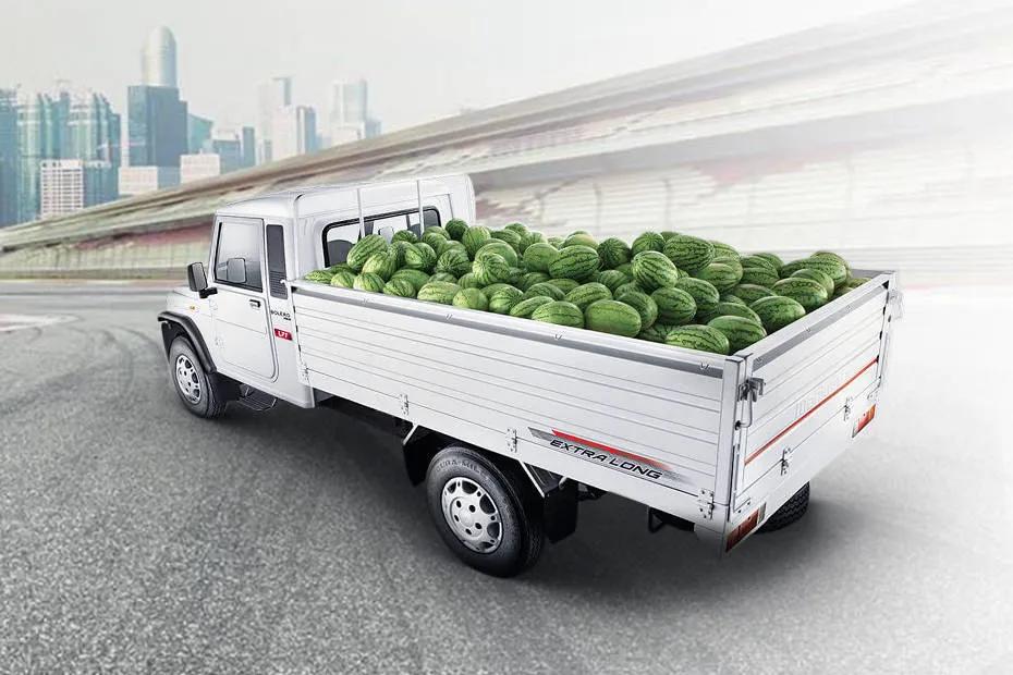 mahindra-bolero-pikup-extraLong-rear-left-view