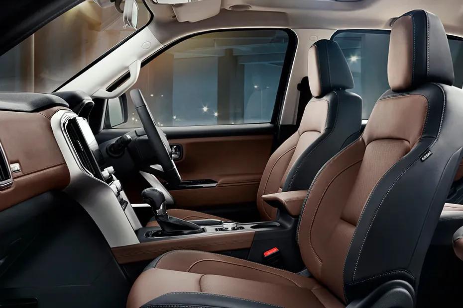 mahindra-scorpio-n-frontseats