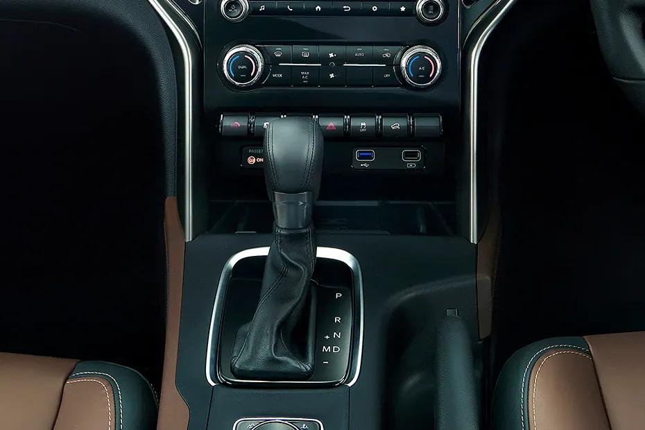 mahindra-scorpio-n-gear-lever