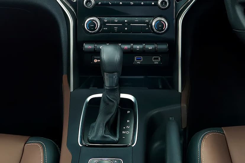 mahindra-scorpio-n-gear-lever