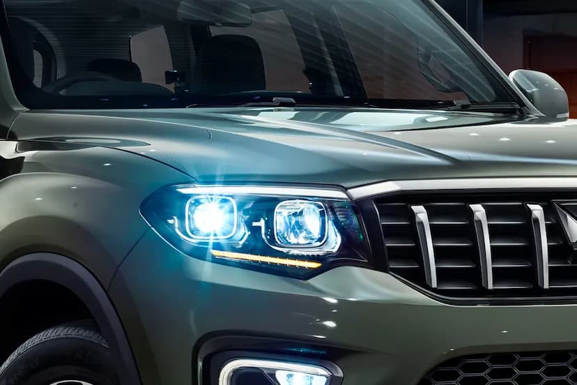 mahindra-scorpio-n-head-light