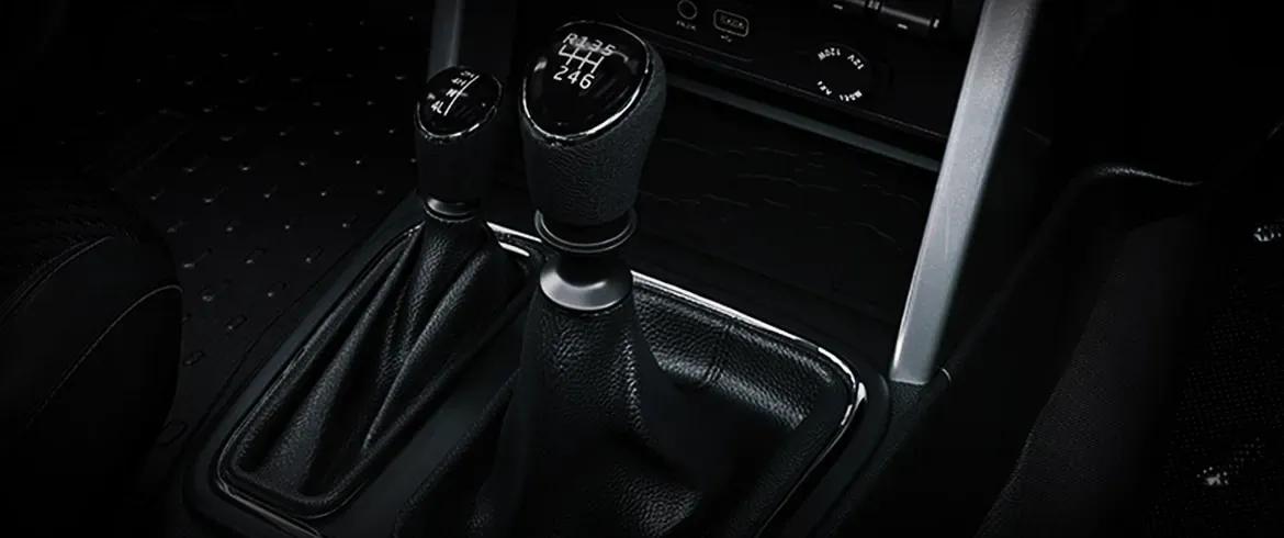 mahindra-thar-gear-lever