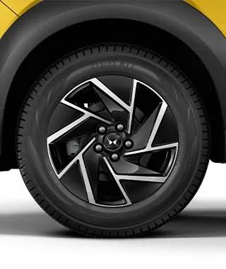 mahindra-xuv-3xo-alloy-wheel