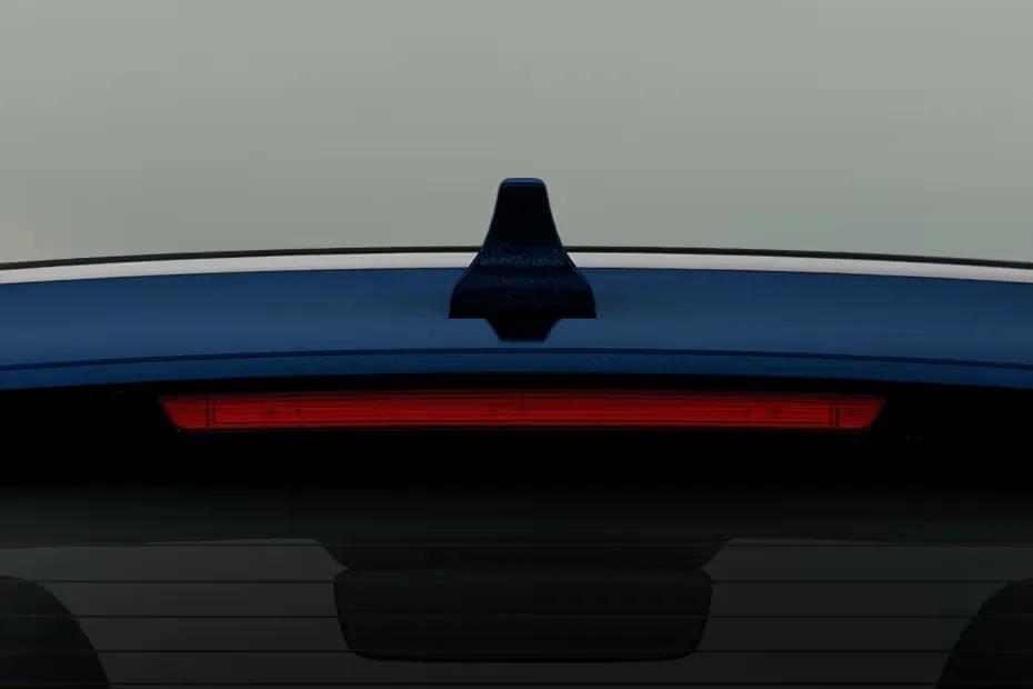 Xuv 3xo Ev Shark Fin Antenna