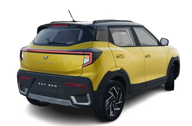 mahindra-xuv-3xo-rear-right--side