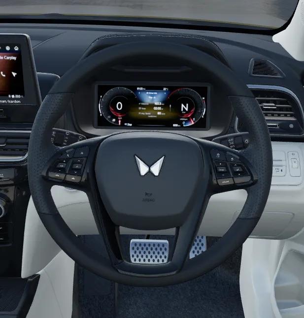mahindra-xuv-3xo-steering
