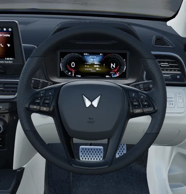 mahindra-xuv-3xo-steering
